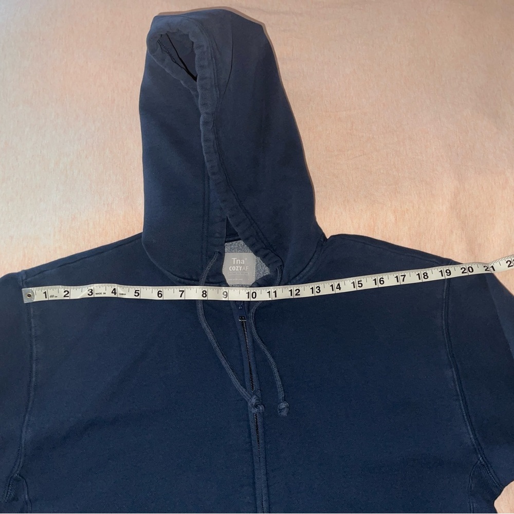 Aritzia Dark Blue zip sweater - Picture 14 of 16